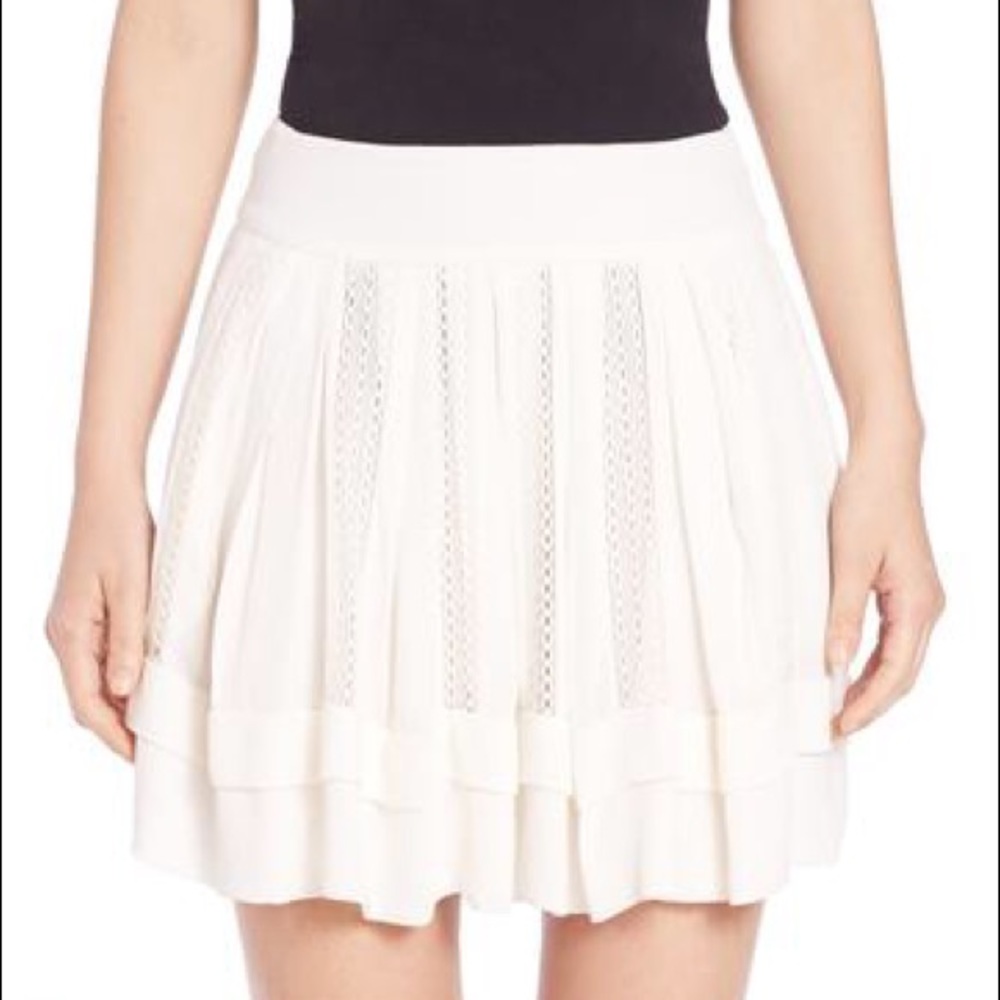 IRO white mini skirt - new with tag - Size 8 / 10